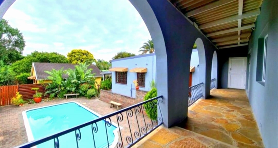 4 Bedroom Property for Sale in Nahoon Valley Park Eastern Cape